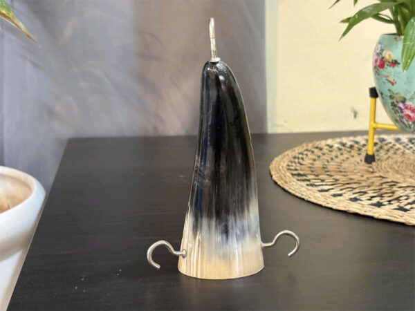 Horn Holder